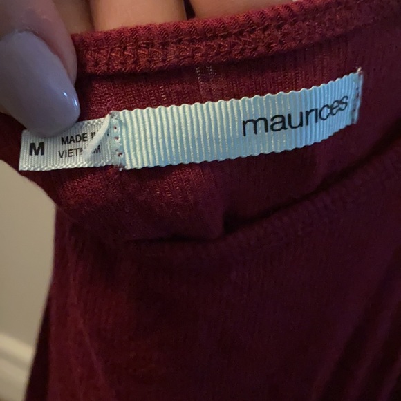 Maroon Tank - Picture 2 of 3